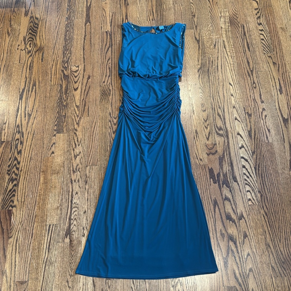 Laundry by Shelli Segal Emerald Green Rushed Beaded Trim Gown Maxi Dress 4